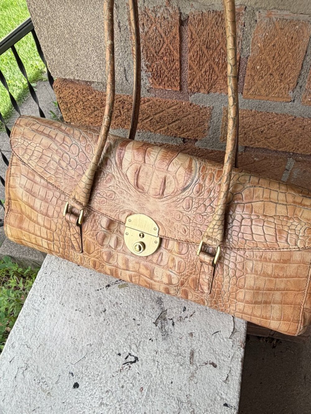 BRAHMIN Vintage Melbourne Envelope Baguette Toasted Almond Hobo Shoulder Bag